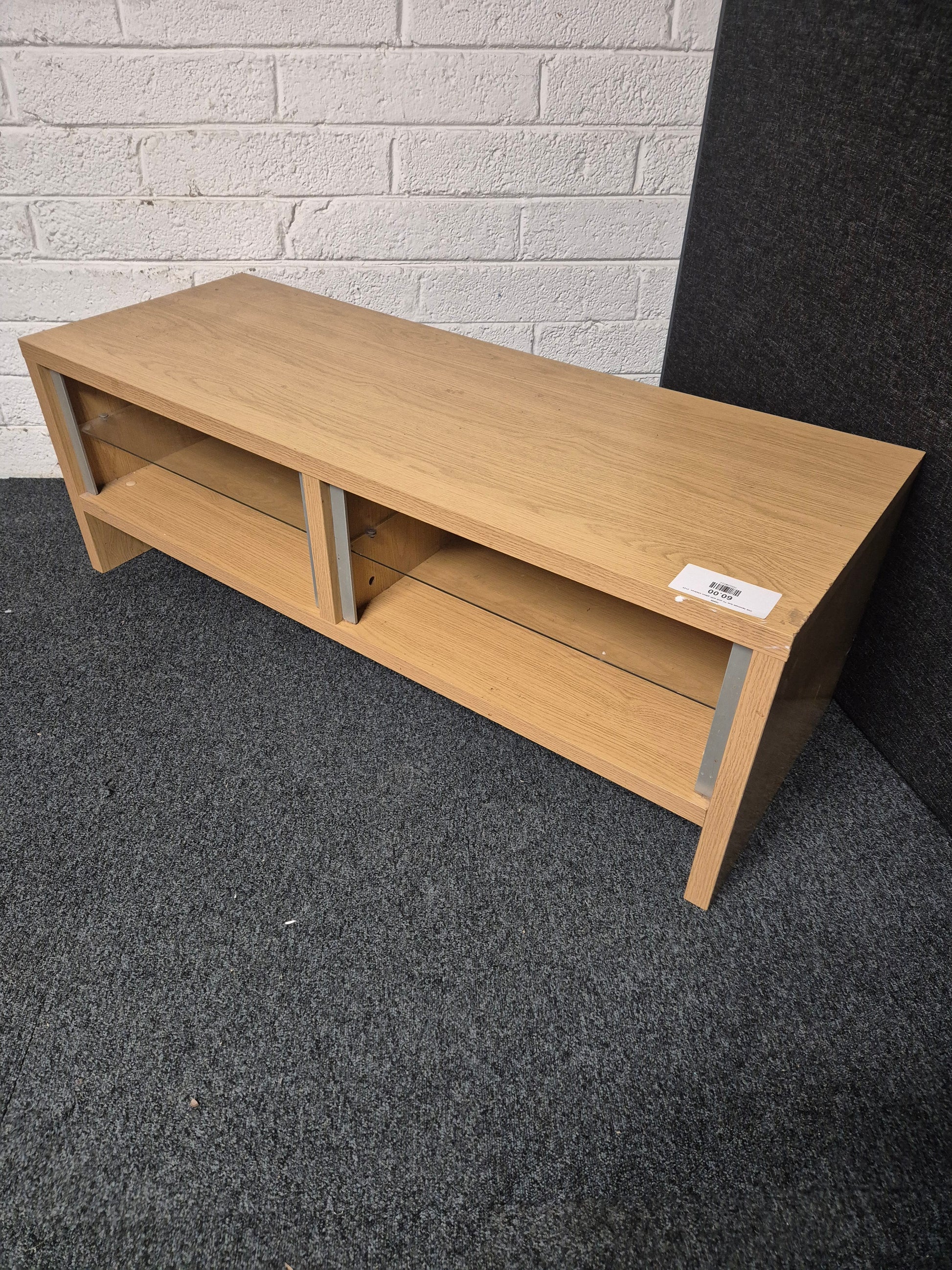 Oak laminate low TV unit with glass shelves  3125