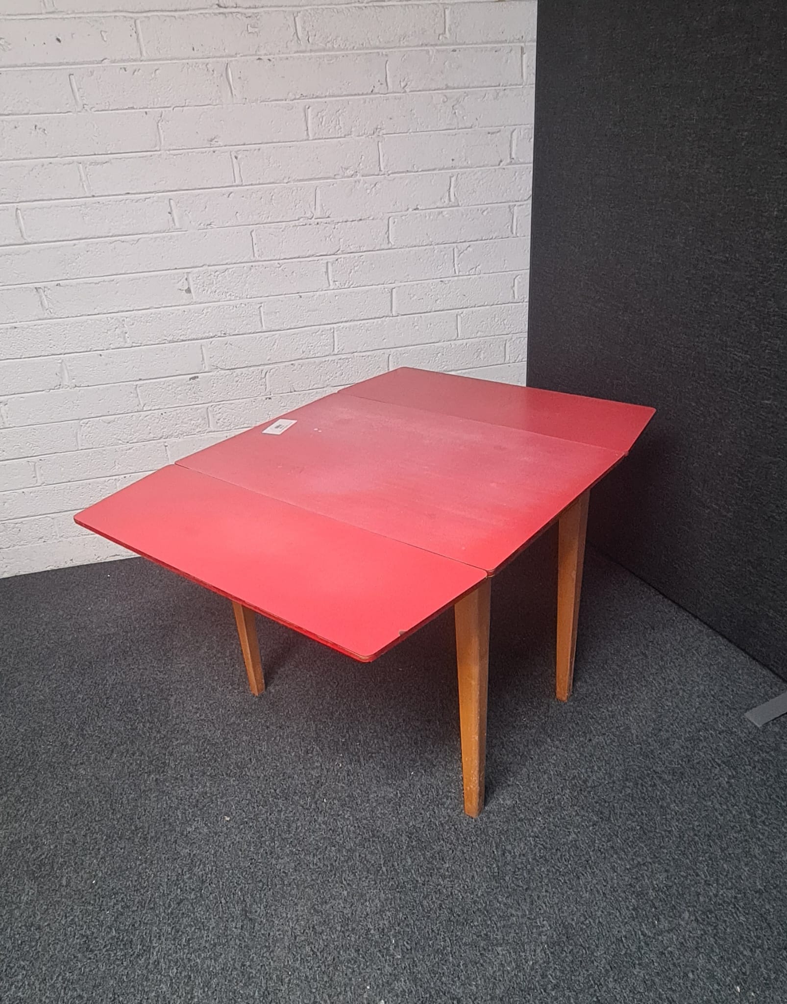 Red formica drop leaf square kitchen table L 1200 - 900 x D 600 H 740 mm  2125