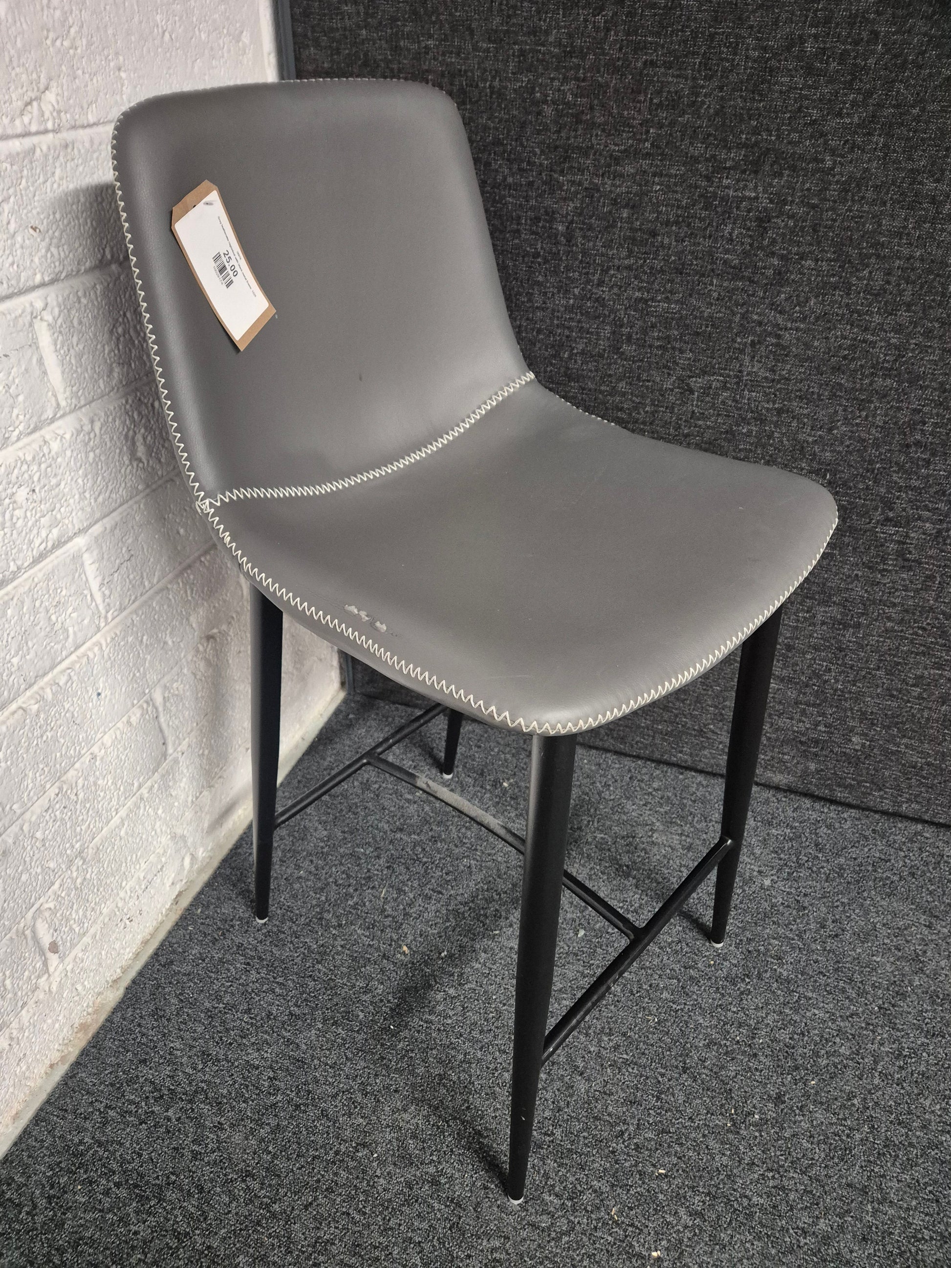 Grey leatherette highstool with black metal frame  1225