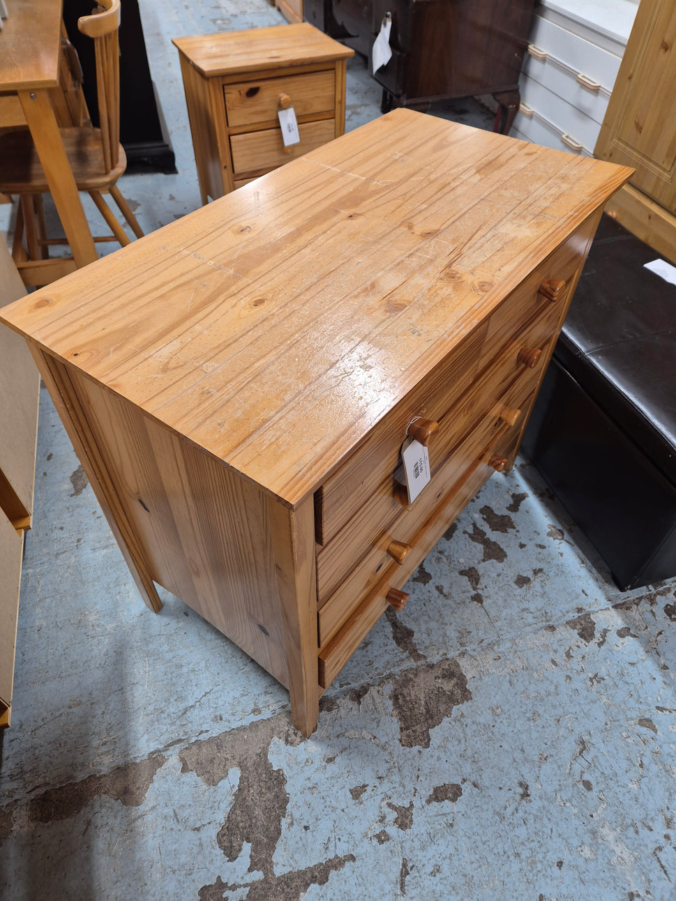 Solid pine chest of Drawers H 790  x W 910 x D 385 mm 2125